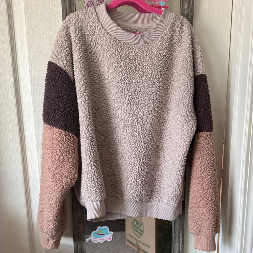 American Eagle Outfitters Sherpa Sweater in Pink and Brown